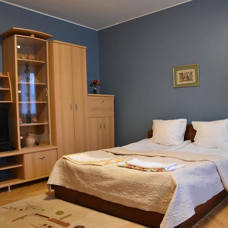 Апартаменты Cozy John'S House Вильнюс Экстерьер фото